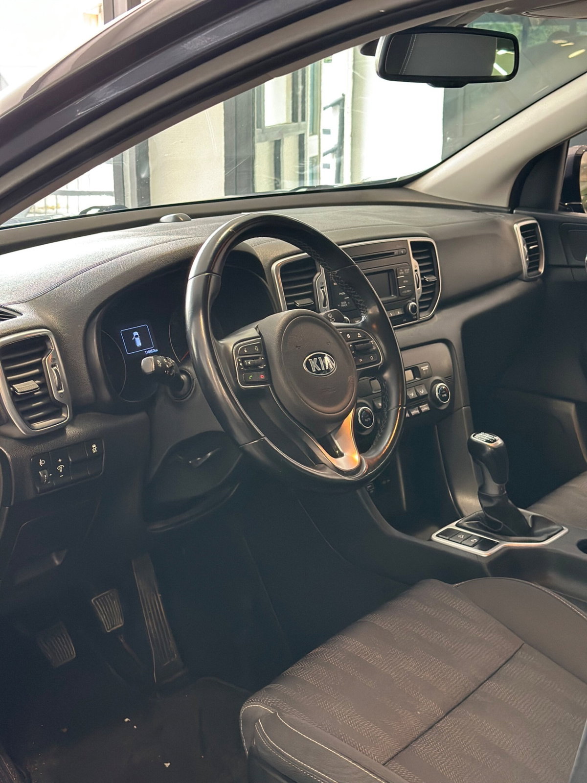 Kia Sportage 1.7 CRDI 2WD Urban (7)