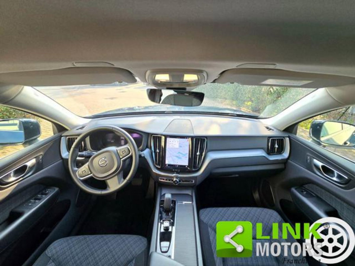 Volvo XC60 2.0 b4 Core auto (9)