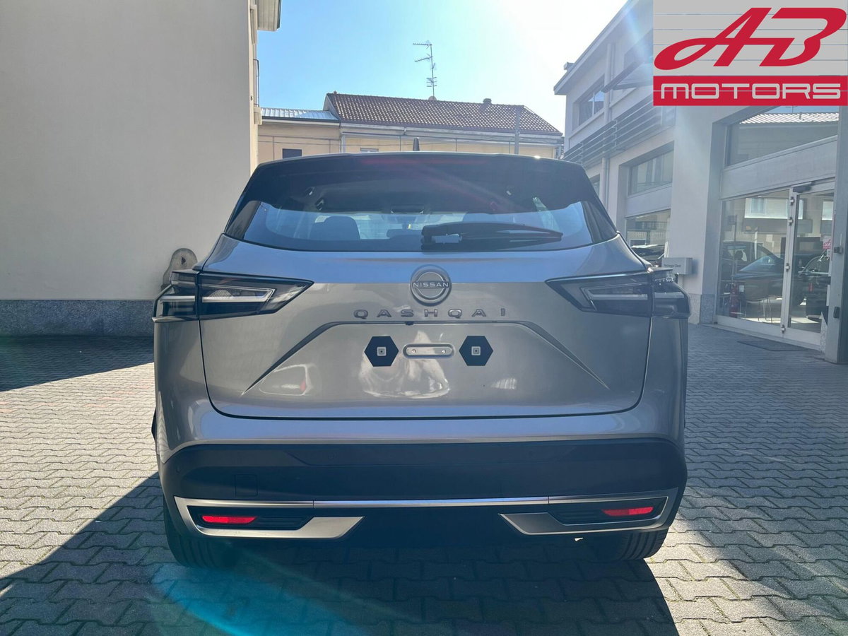 Nissan Qashqai 1.3 mhev Acenta 2wd 140cv (6)