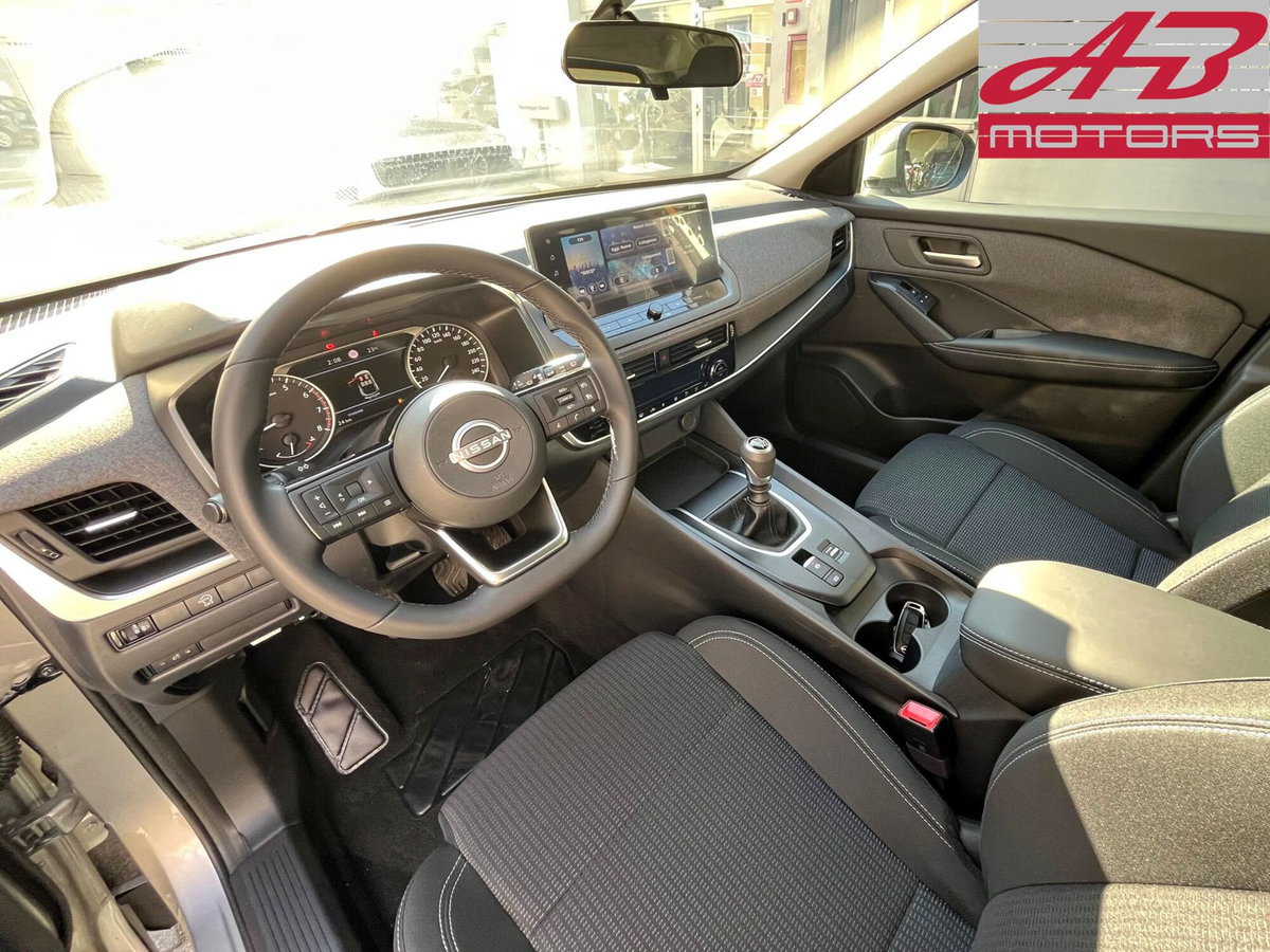 Nissan Qashqai 1.3 mhev Acenta 2wd 140cv (9)