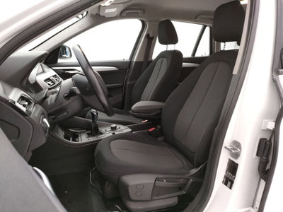 BMW X1 sDrive16d Advantage (7)