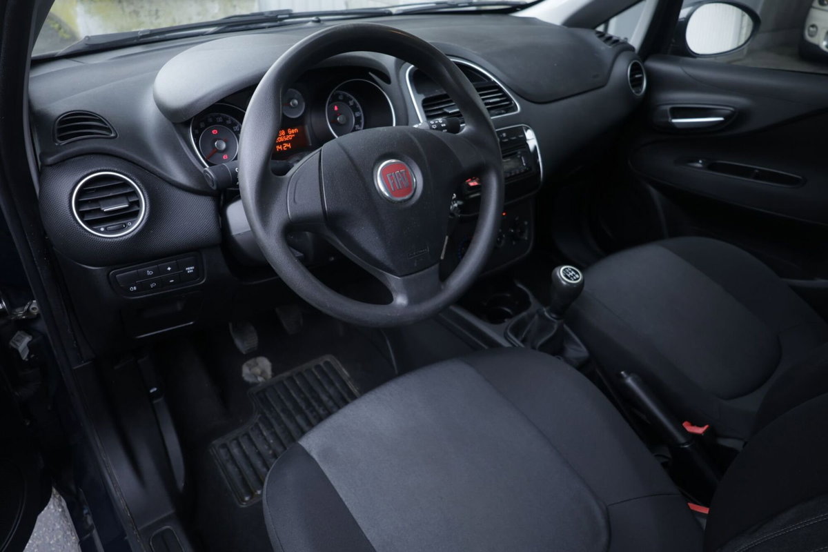 Fiat Punto Evo 1.3 Mjt 75 CV 5 porte Dynamic (14)