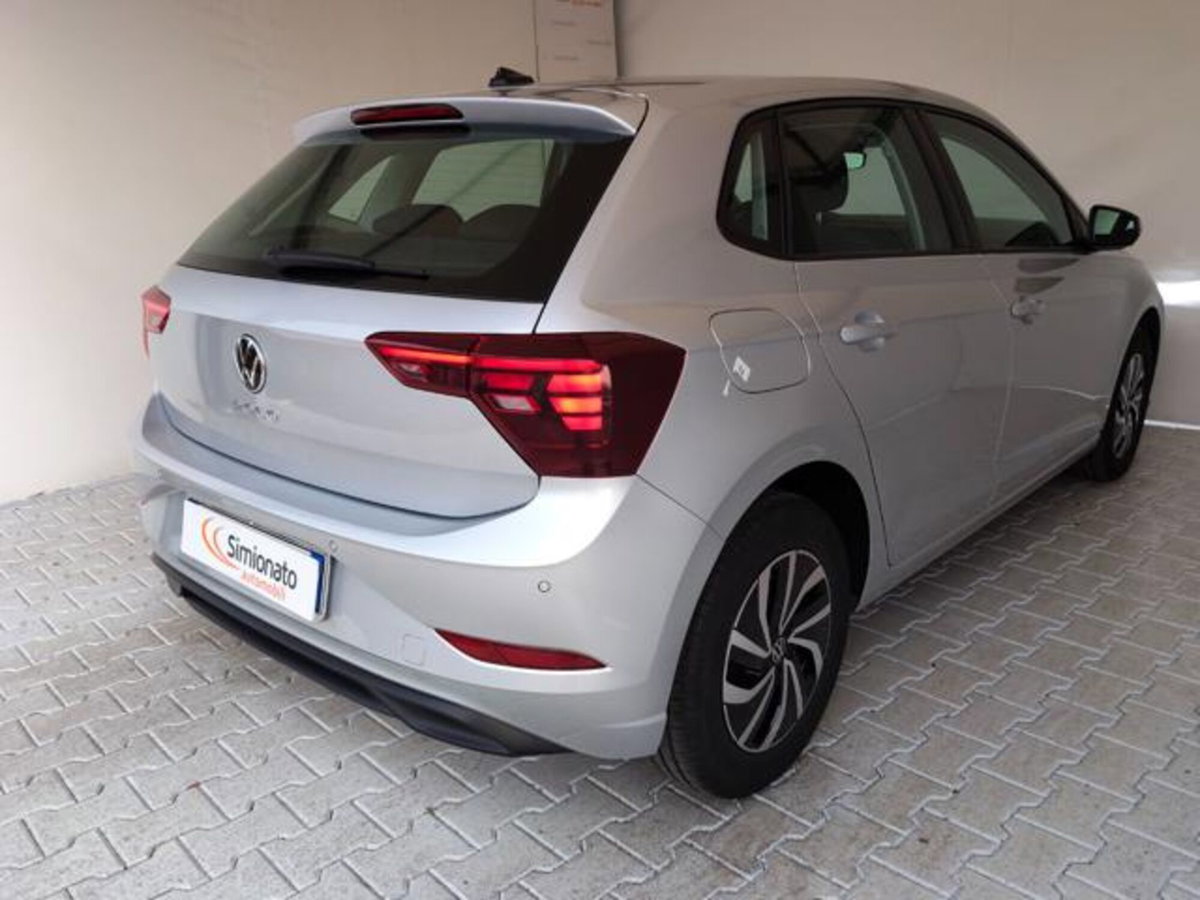 Volkswagen Polo 1.0 tsi Life 95cv dsg (4)