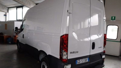 Iveco Daily Furgone 35S12V 2.3 HPT PLM-TM Furgone (4)