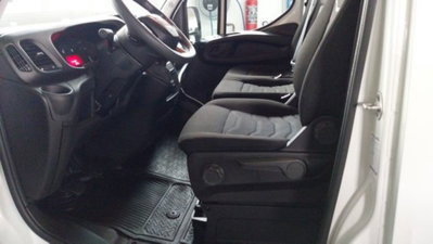 Iveco Daily Furgone 35S12V 2.3 HPT PLM-TM Furgone (6)