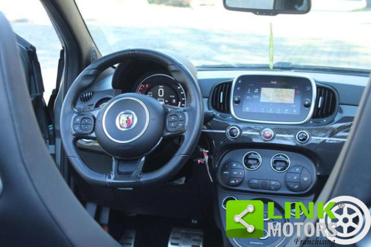 Abarth 695 Cabrio 695 C 1.4 Turbo T-Jet Rivale 175 Anniversary (12)