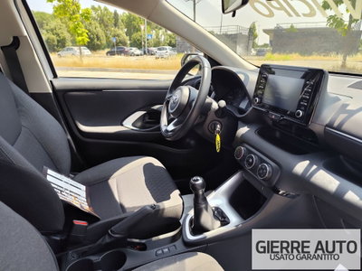 Toyota Yaris 1.0 5 porte Active (19)