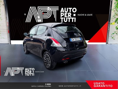 Lancia Ypsilon 1.0 FireFly 5 porte S&S Hybrid Ecochic A. Ferretti (4)