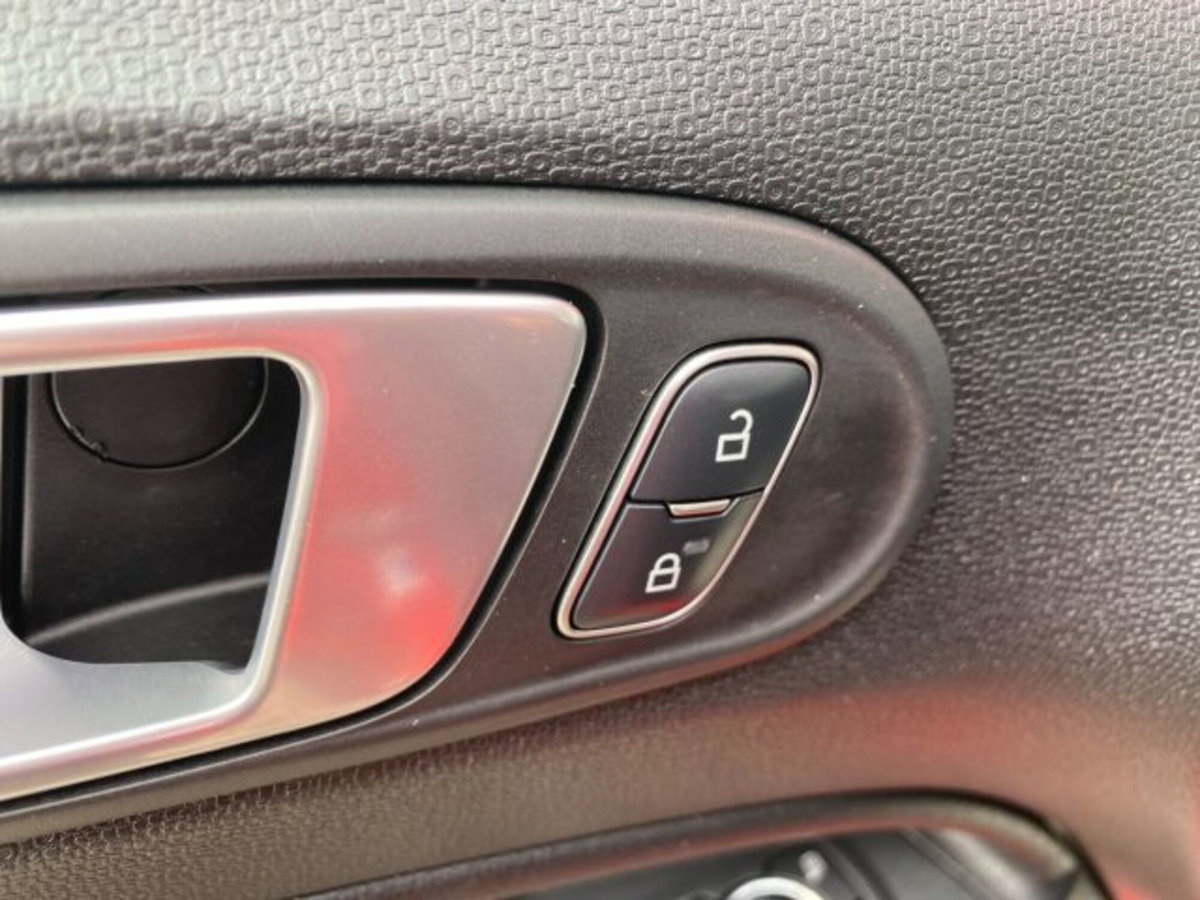 Ford EcoSport 1.5 TDCi 100 CV Start&Stop Business (13)