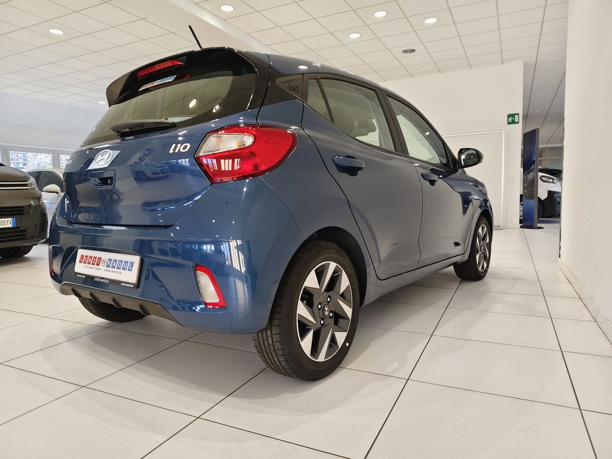 Hyundai i10 1.0 Gpl Connectline 61cv (3)