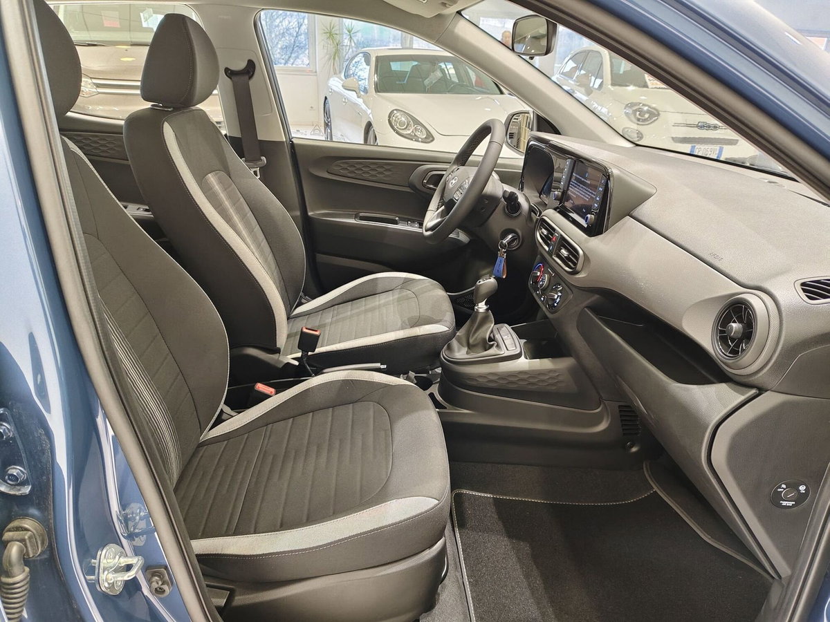 Hyundai i10 1.0 Gpl Connectline 61cv (5)