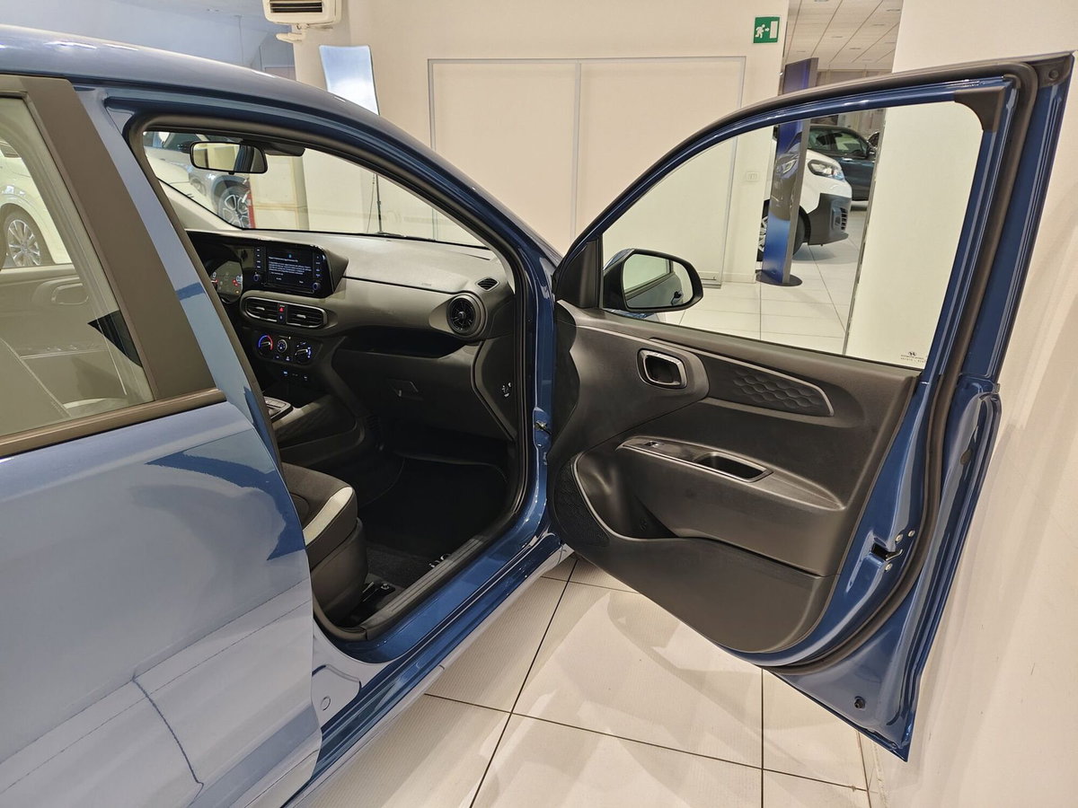 Hyundai i10 1.0 Gpl Connectline 61cv (7)