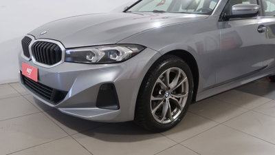 BMW Serie 3 Touring 318d 48V (11)