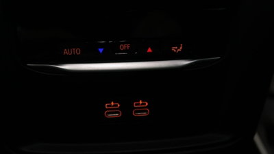 BMW Serie 3 Touring 318d 48V (20)