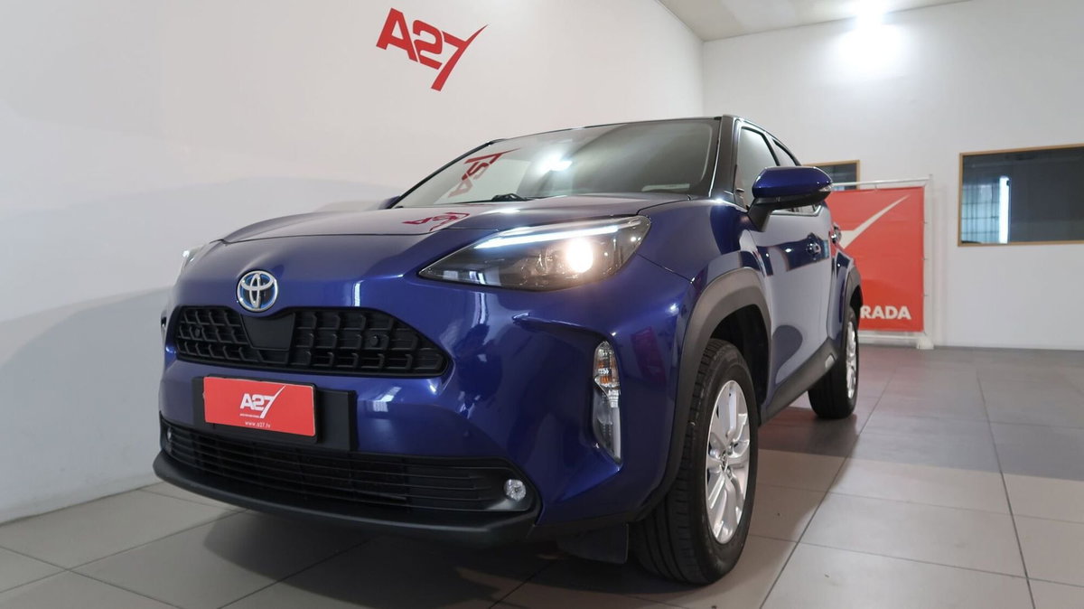 Toyota Yaris Cross 1.5h GR Sport Black Sky fwd 116cv e-cvt (20)