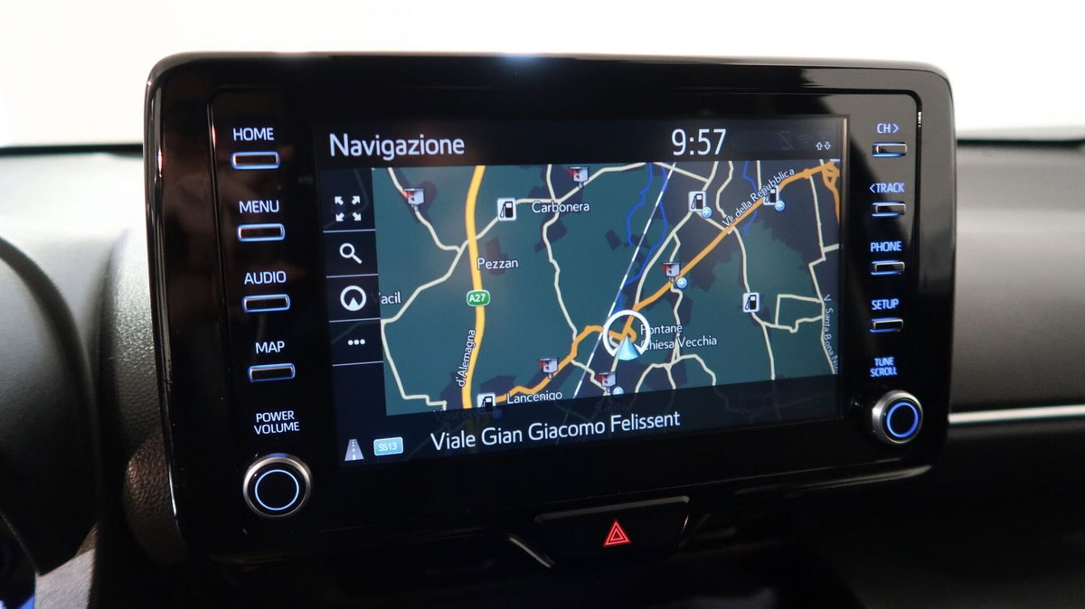 Toyota Yaris Cross 1.5h GR Sport Black Sky fwd 116cv e-cvt (8)