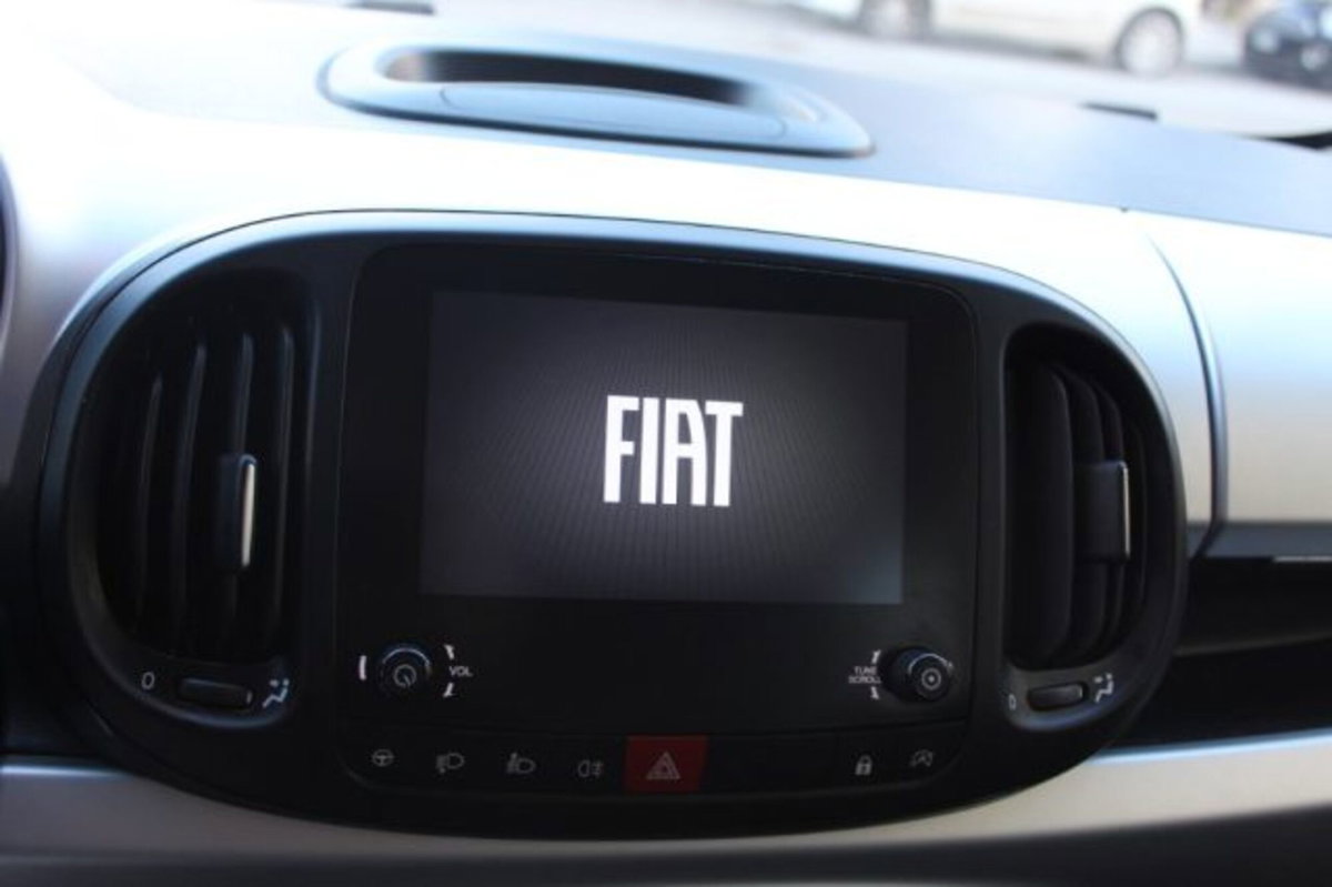 Fiat 500L 1.4 95 CV Pop (11)