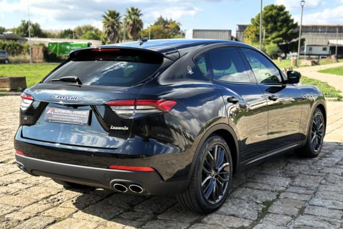 Maserati Levante Levante V6 Diesel AWD Granlusso (12)