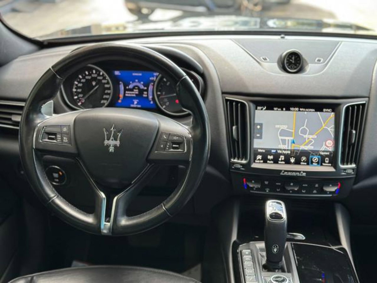 Maserati Levante Levante V6 Diesel AWD Granlusso (8)