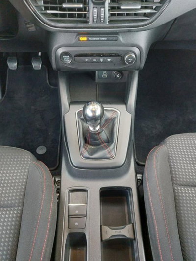 Ford Focus 1.0 EcoBoost Hybrid 125 CV Powershift 5p. ST-Line X (9)