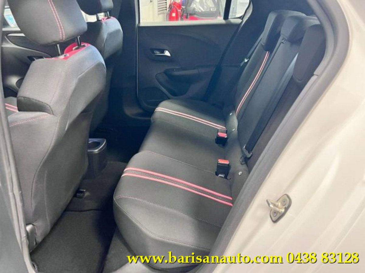 Opel Corsa 1.2 100 CV GS Line (7)