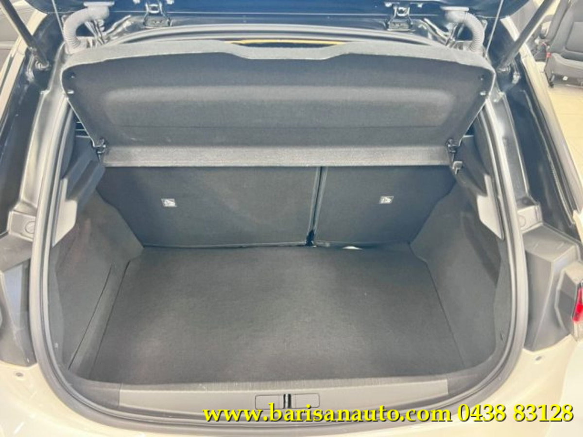 Opel Corsa 1.2 100 CV GS Line (8)