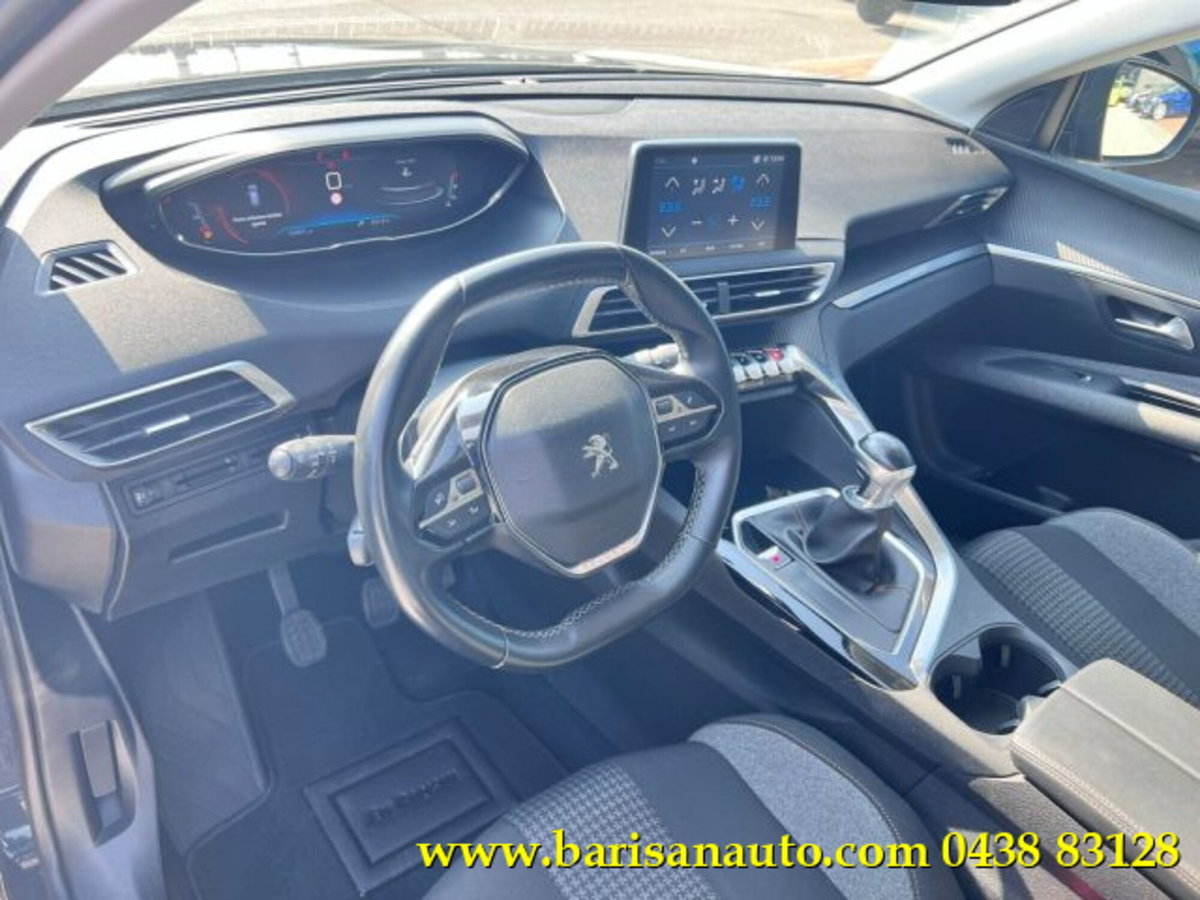Peugeot 3008 BlueHDi 130 S&S Business (14)