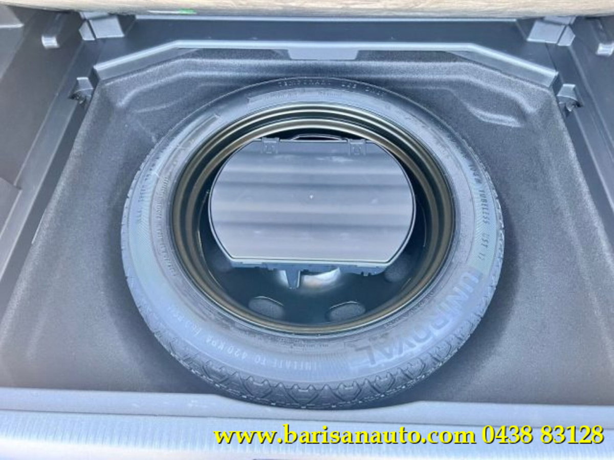 Peugeot 3008 BlueHDi 130 S&S Business (9)