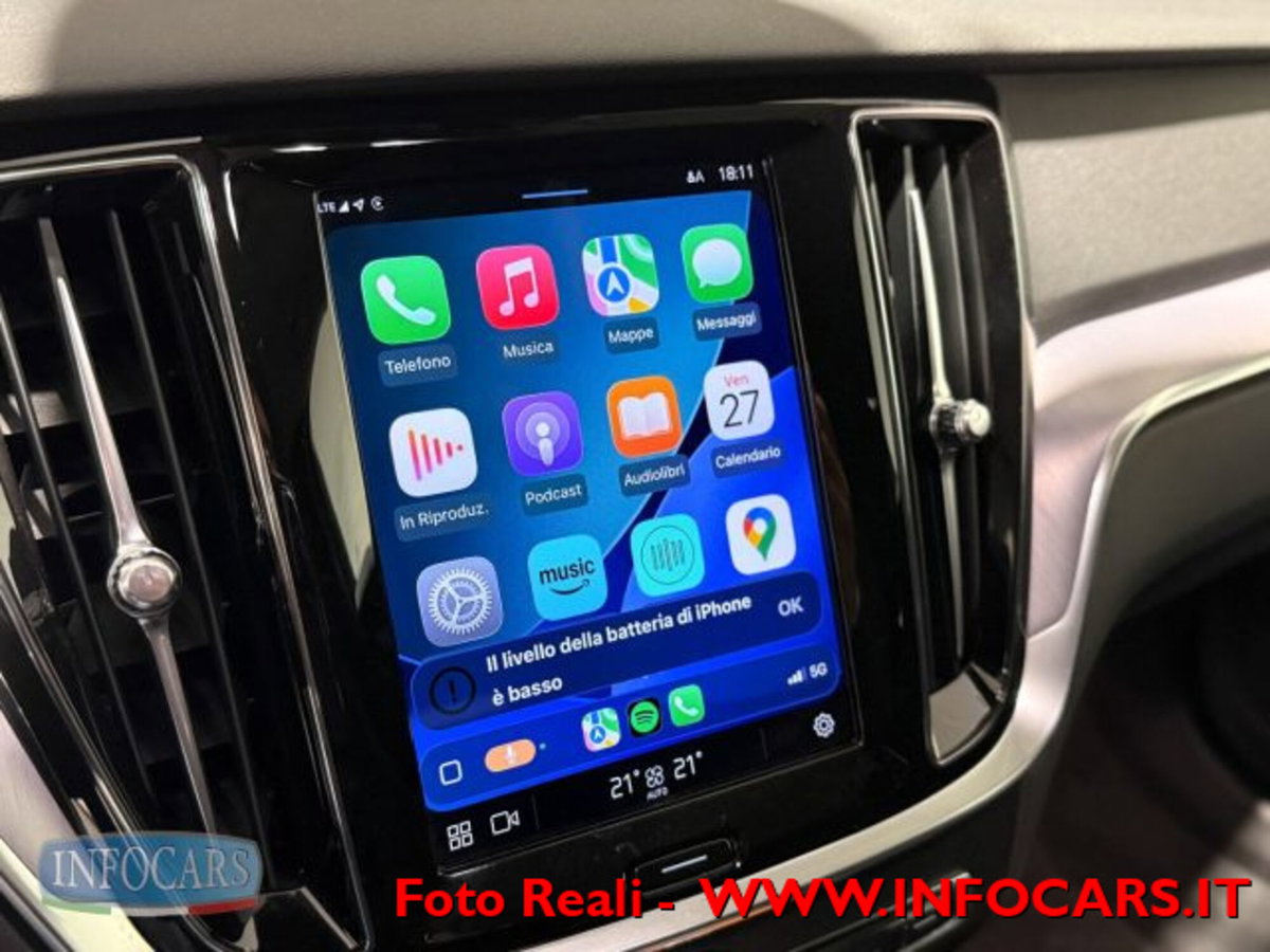 Volvo V60 B4 (d) automatico Core (14)