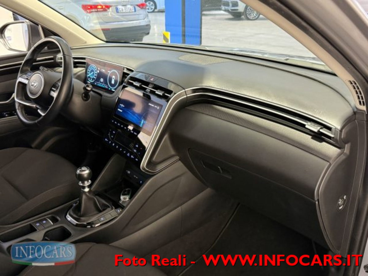 Hyundai Tucson 1.6 crdi 48V Xline 2wd dct (12)