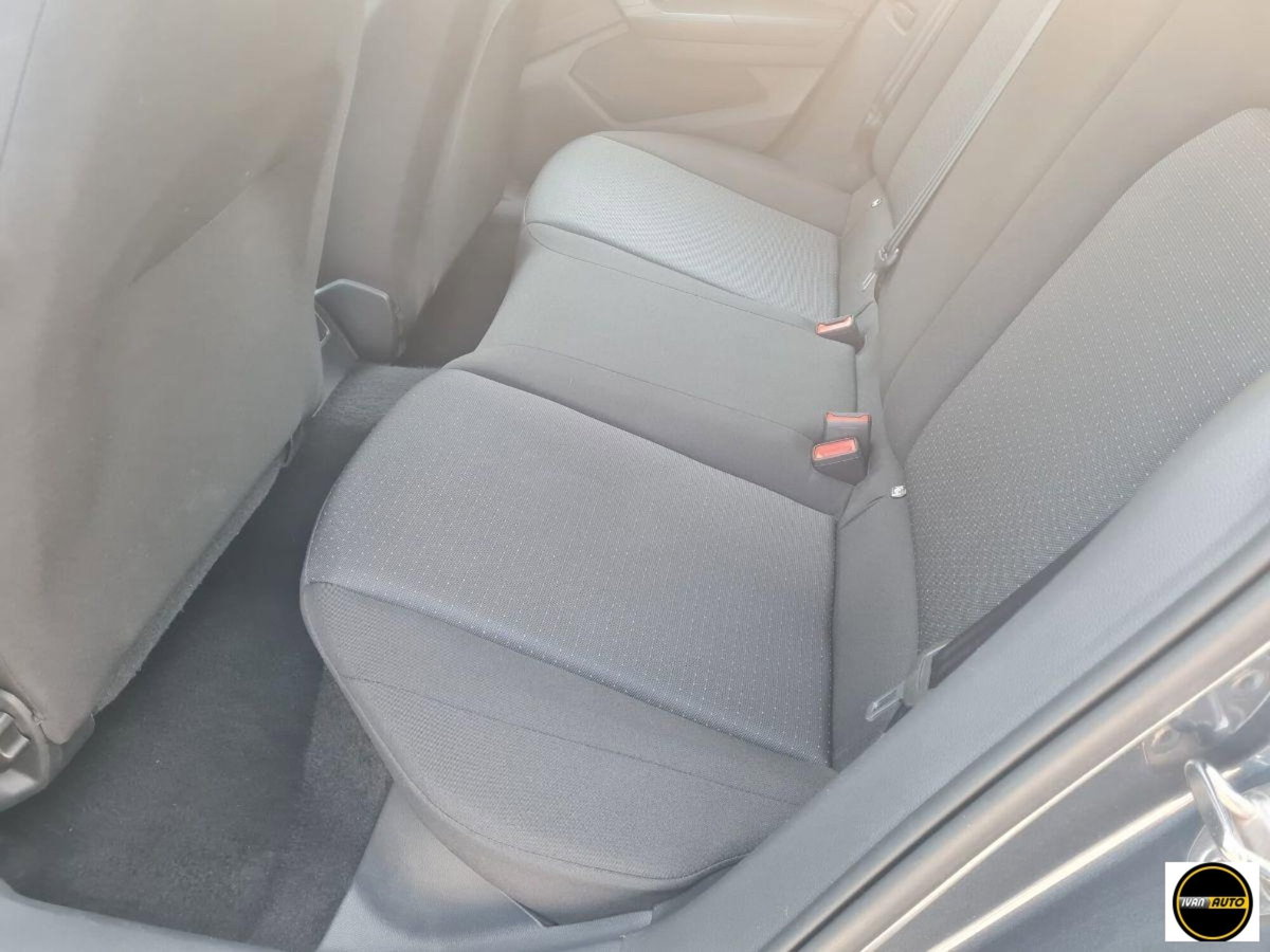 SEAT Arona 1.0 EcoTSI Style (19)