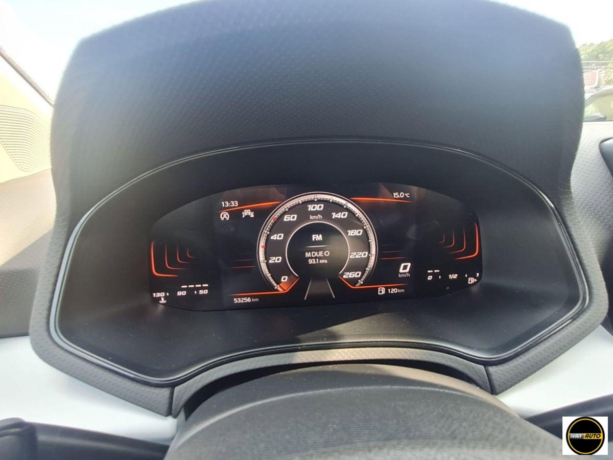 SEAT Arona 1.0 EcoTSI Style (8)