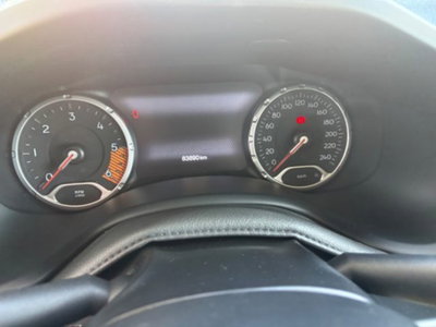 Jeep Renegade 1.6 Mjt 130 CV Limited (10)