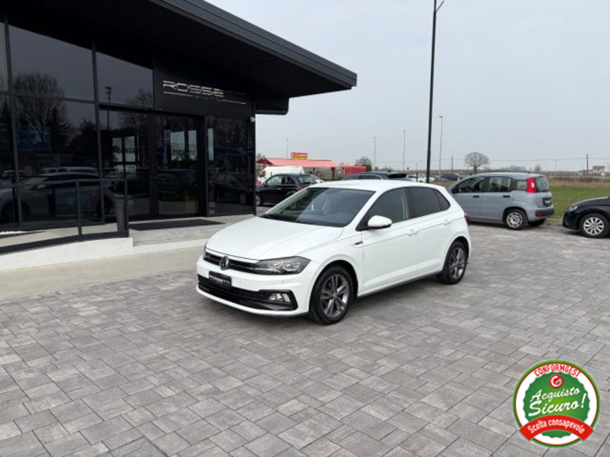 Volkswagen Polo 1.0 Young 80cv (2)