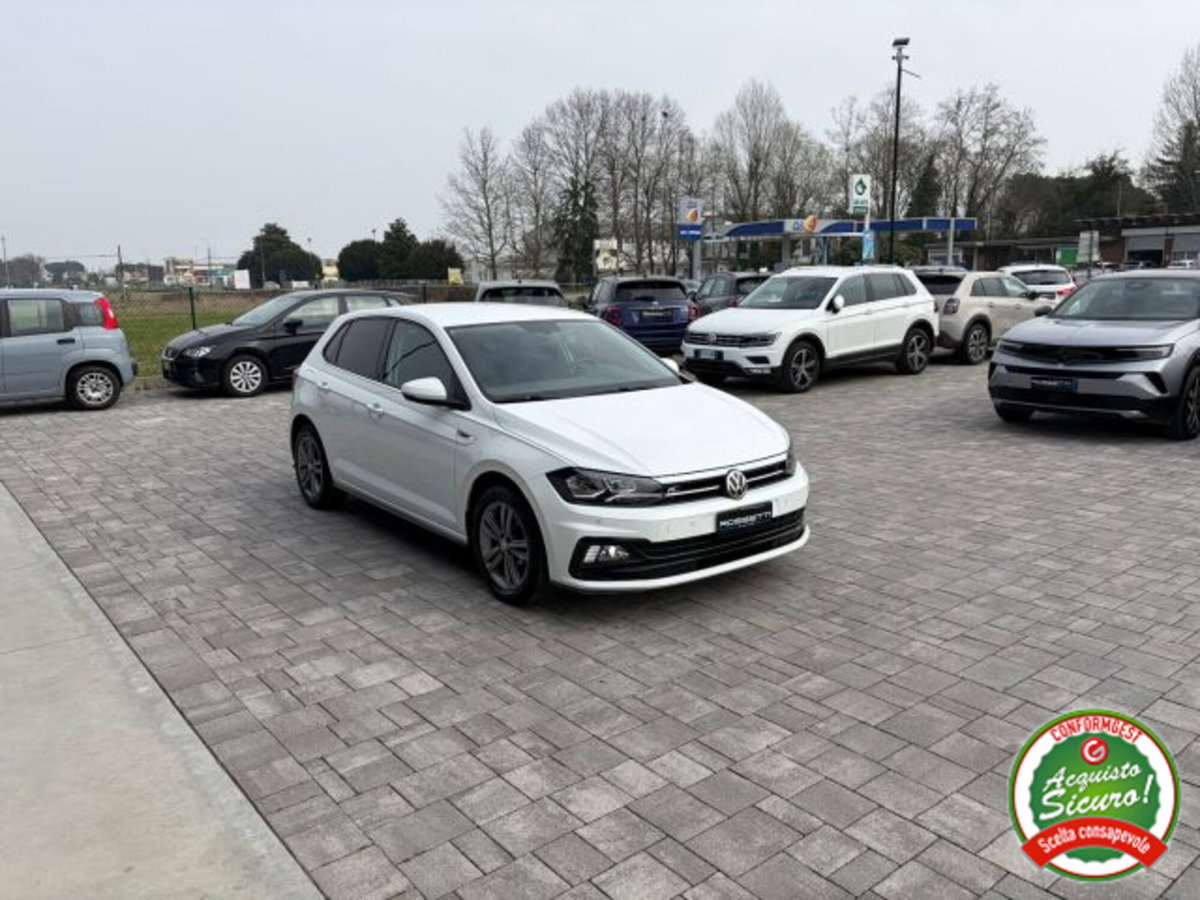 Volkswagen Polo 1.0 Young 80cv (5)