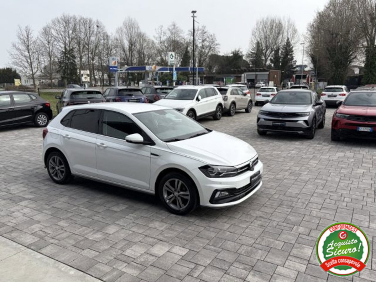 Volkswagen Polo 1.0 Young 80cv (7)