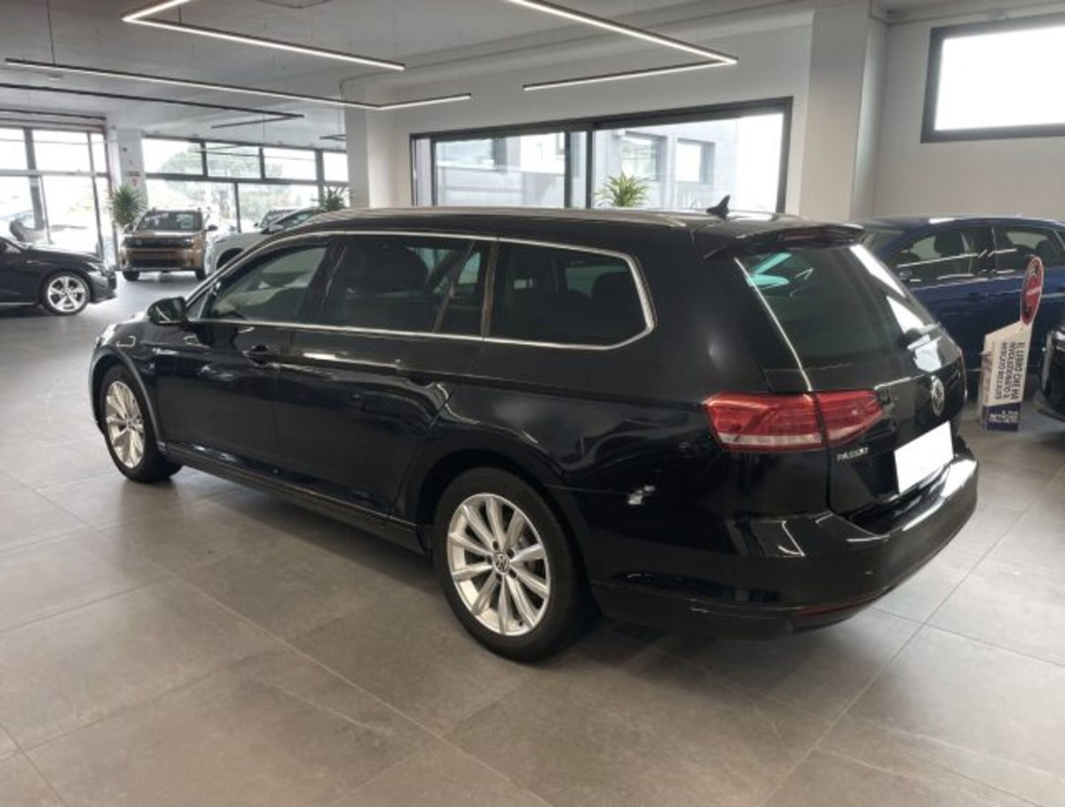 Volkswagen Passat Variant 1.6 TDI Business BlueMotion Technology (3)