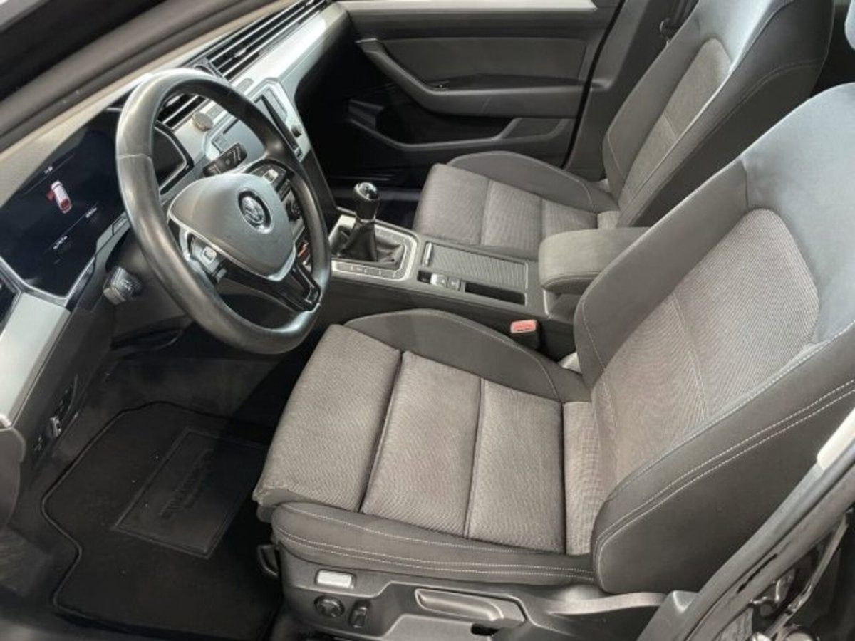 Volkswagen Passat Variant 1.6 TDI Business BlueMotion Technology (4)