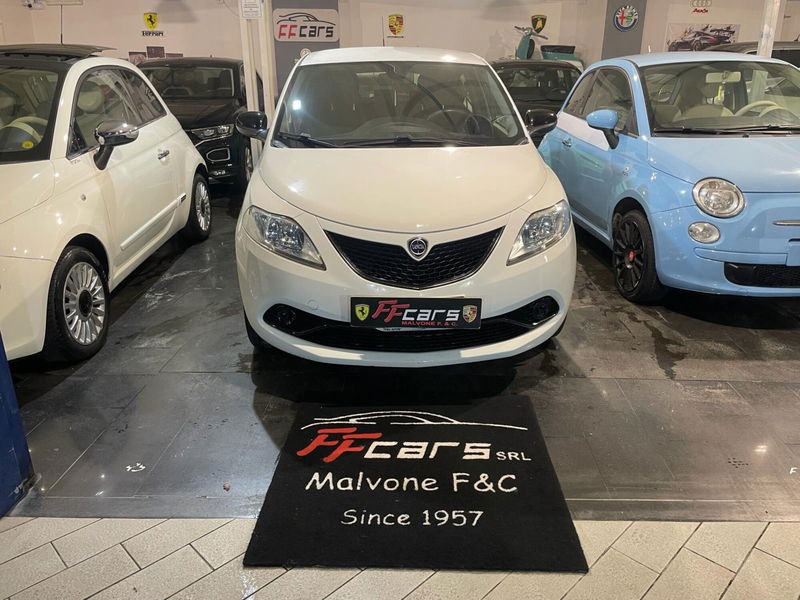 Lancia Ypsilon 1.2 69 CV 5 porte GPL Ecochic Gold