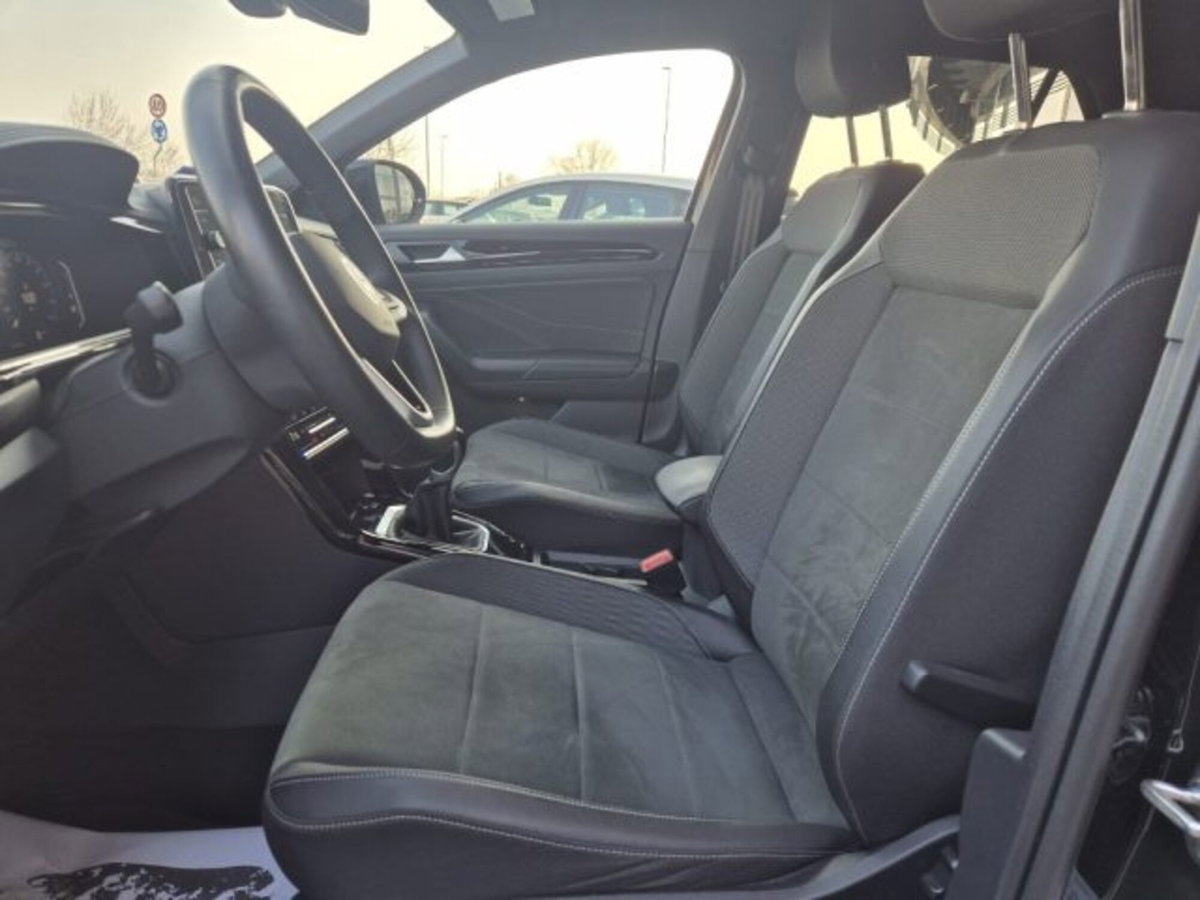 Volkswagen T-Roc 2.0 tdi Style 115cv (13)