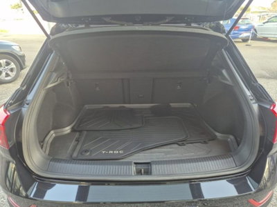 Volkswagen T-Roc 2.0 tdi Style 115cv (9)