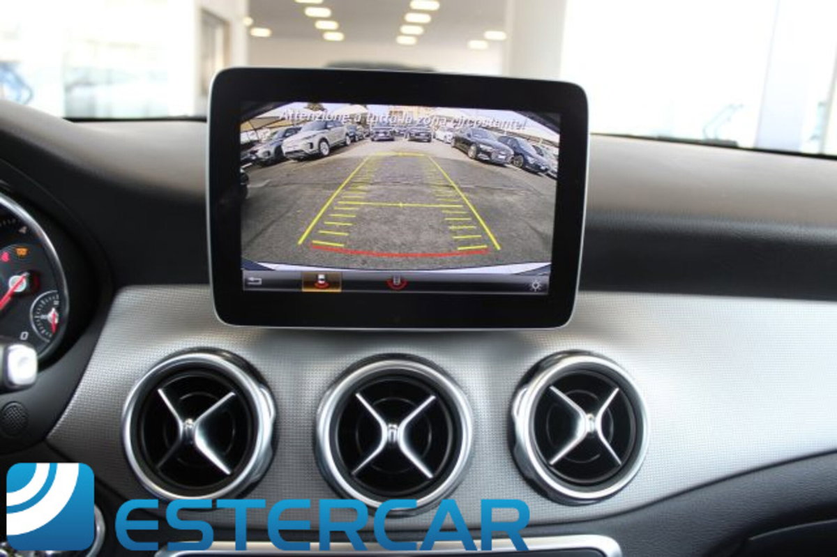 Mercedes-Benz GLA SUV 180 d Enduro (6)