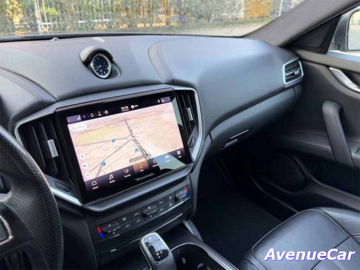 Maserati Ghibli Ghibli L4 330 CV MHEV Gransport (17)