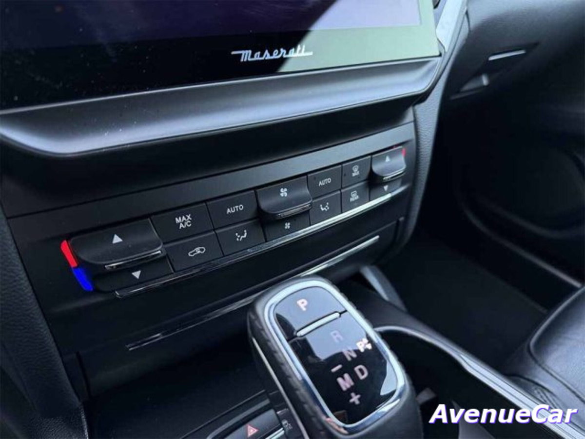 Maserati Ghibli Ghibli L4 330 CV MHEV Gransport (18)