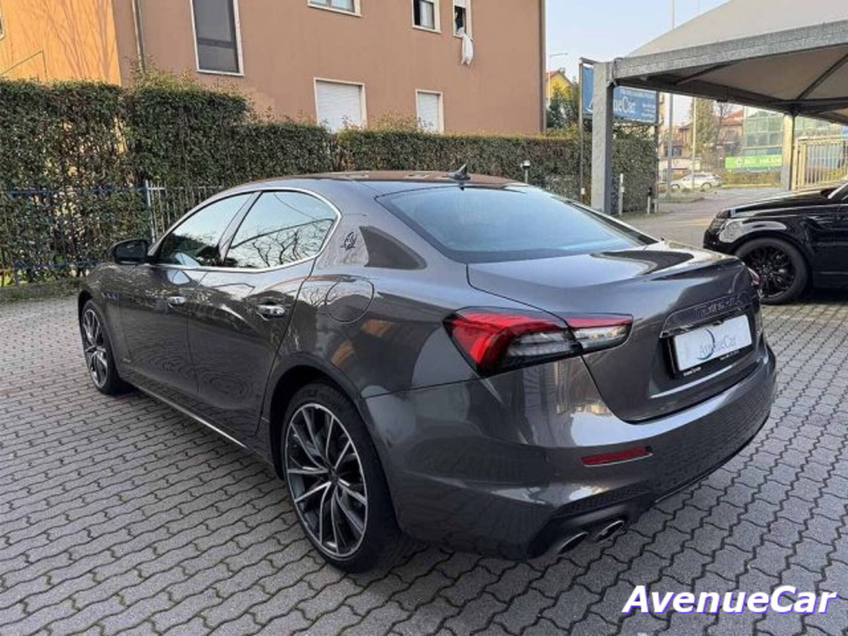 Maserati Ghibli Ghibli L4 330 CV MHEV Gransport (7)
