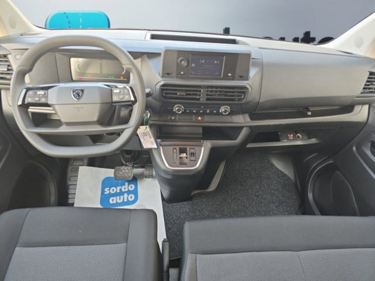 Peugeot Traveller BlueHDi 180 S&S EAT8 Long Active (10)