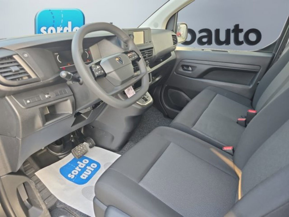 Peugeot Traveller BlueHDi 180 S&S EAT8 Long Active (9)