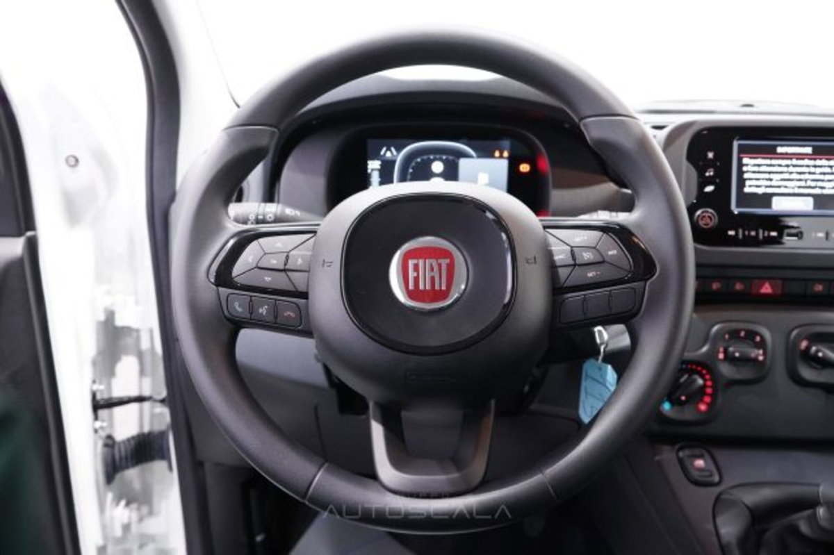 Fiat Panda 1.0 firefly hybrid Icon s&s 70cv (11)