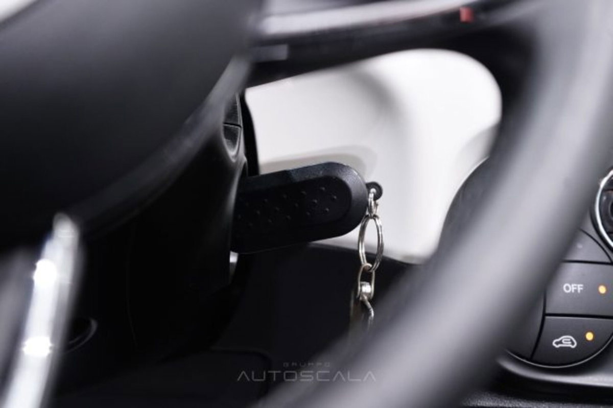 Fiat 500C Cabrio 1.0 Hybrid Dolcevita (12)