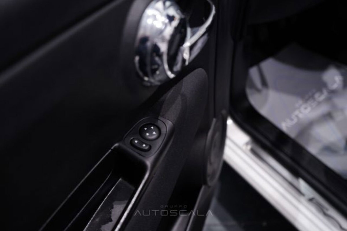 Fiat 500C Cabrio 1.0 Hybrid Dolcevita (9)